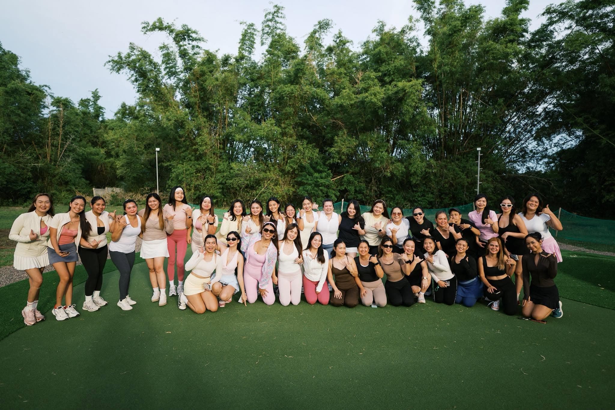 AWC community class — big group shot